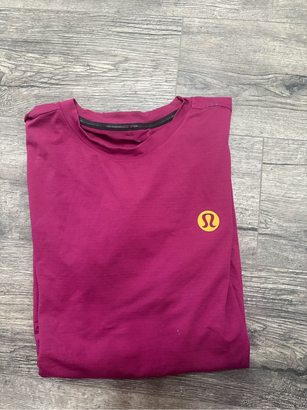 License to Train Relaxed Short-Sleeve Shirt Logo XL (see back)